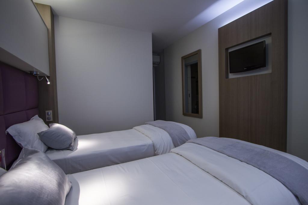 Hotel La Santa Buitenkant foto